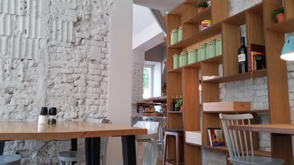 Nejen Bistro by null