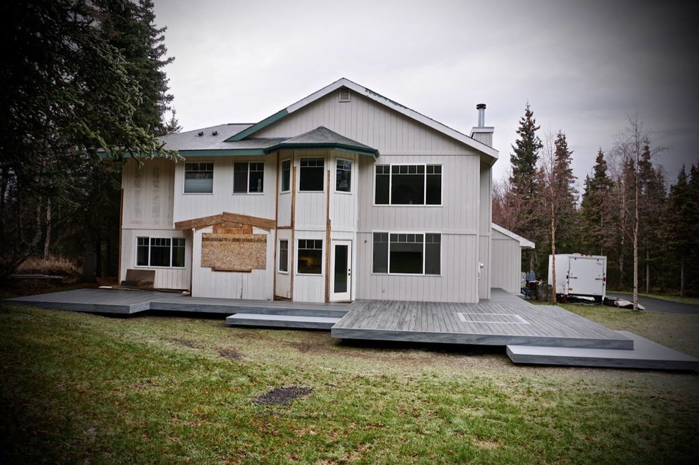 Slide of Bigfoot Decking & Services