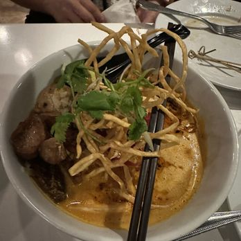 Satdha Plant Based Thai Kitchen - Khao Soi 4/10 - Thai Near Me - Santa Monica, California