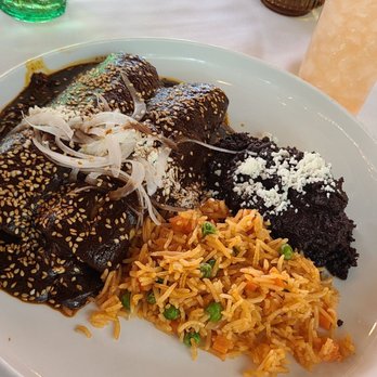 Flora - Mole enchiladas - Mexican Near Me - Houston, Texas Flora - Mole enchiladas - Mexican Near Me - Houston, Texas