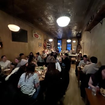 Lucali - Interior - Pizza Near Me - Brooklyn, New York