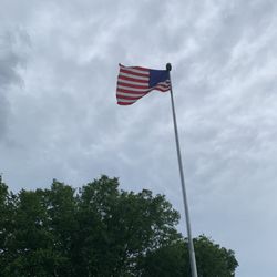 Old Mill Park - Memorial flag Old Mill Park
