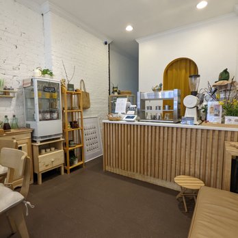 Le Phin - Coffee & Tea Near Me - New York, New York