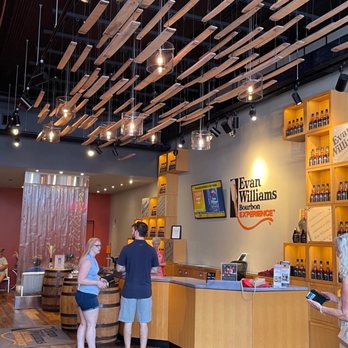Evan Williams Bourbon Experience - Tours Near Me - Louisville, Kentucky