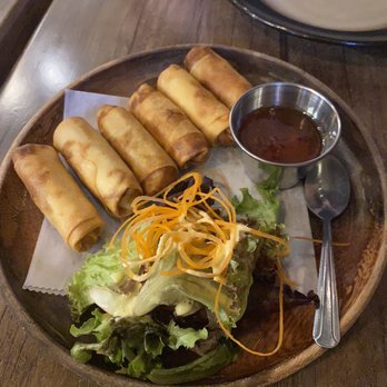 Lime Leaf - Vegetarian spring rolls with sweet and sour sauce - Thai Near Me - Weymouth, Massachusetts Lime Leaf - Vegetarian spring rolls with sweet and sour sauce - Thai Near Me - Weymouth, Massachusetts