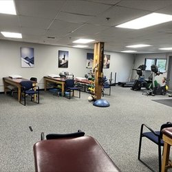 Select Physical Therapy - Fairfield