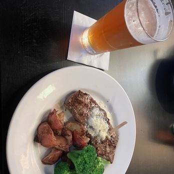 Casino M8trix - Liquid lunch - Medium rare steak + steamed broccoli + roasted red potatoes Space dust beer - Casinos Near Me - San Jose, California Casino M8trix - Liquid lunch - Medium rare steak + steamed broccoli + roasted red potatoes Space dust beer - Casinos Near Me - San Jose, California