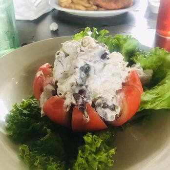Metro Diner - Tomato with chicken salad & chicken tenders with fries!! Da !!! - American Near Me - Tampa, Florida Metro Diner - Tomato with chicken salad & chicken tenders with fries!! Da !!! - American Near Me - Tampa, Florida