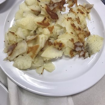 Broken Egg Diner - House hash browns - American Near Me - Sebring, Florida