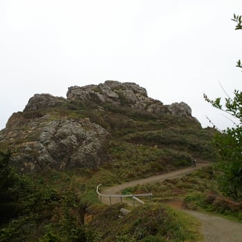 Sue-Meg State Park - Trail up to Wedding Rock. - Parks Near Me - Trinidad, California