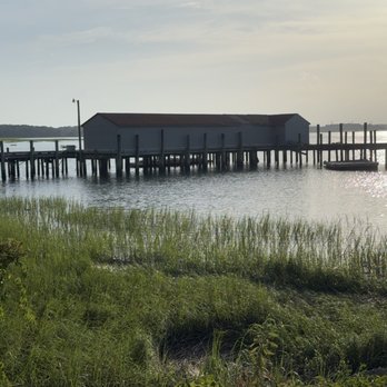 Benny's Coastal Kitchen - Docks - Seafood Near Me - Hilton Head Island, South Carolina Benny's Coastal Kitchen - Docks - Seafood Near Me - Hilton Head Island, South Carolina