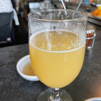 Charcoal Venice - Hazy IPA - New American Near Me - Venice, California