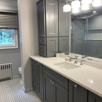 Canal Kitchens - Bathroom cabinets - Kitchen & Bath Near Me - New York, New York