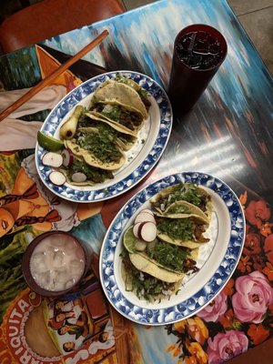 Tacos El Nevado by null