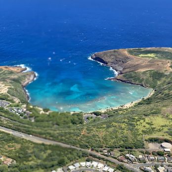 Magnum Helicopters - Aerial Tours Near Me - Honolulu, Hawaii Magnum Helicopters - Aerial Tours Near Me - Honolulu, Hawaii