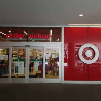 Target - Front of Store - Department Stores Near Me - Los Angeles, California
