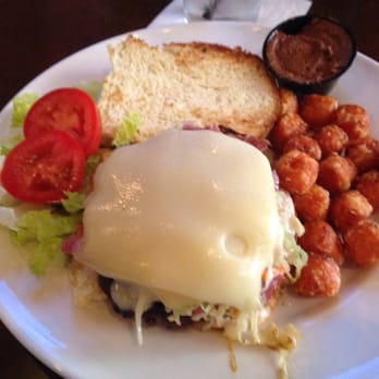 Dive Bar & Grill - Reuben burger with sweet potatertots. - Dive Bars Near Me - Pittsburgh, Pennsylvania Dive Bar & Grill - Reuben burger with sweet potatertots. - Dive Bars Near Me - Pittsburgh, Pennsylvania