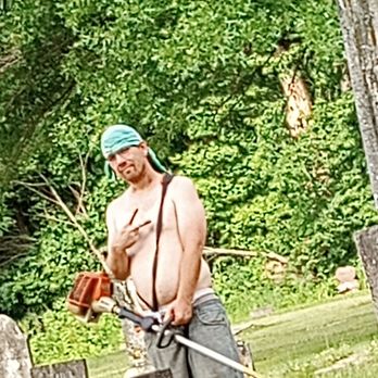 Billy Landscaping - Doing a good job - Painters Near Me - Edwardsburg, Michigan Billy Landscaping - Doing a good job - Painters Near Me - Edwardsburg, Michigan