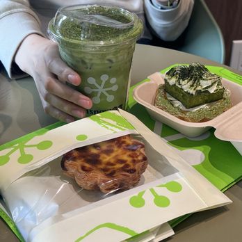 NaiSnow Tea and Bakery - Matcha Matcha with a matcha egg tart and a regular caramel egg tart! - Bakeries Near Me - San Gabriel, California
