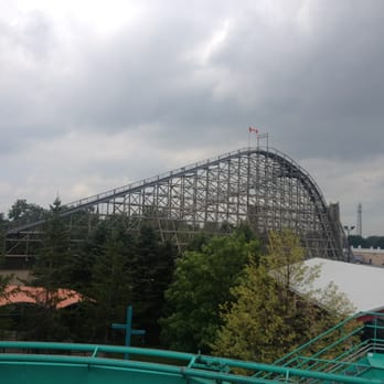 Canada's Wonderland - Rainy day, no line ups... - Amusement Parks Near Me - Vaughan, Ontario Canada's Wonderland - Rainy day, no line ups... - Amusement Parks Near Me - Vaughan, Ontario