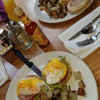 Meli Cafe - Traditional egg Benedict with avocado spread. - New American Near Me - Chicago, Illinois Meli Cafe - Traditional egg Benedict with avocado spread. - New American Near Me - Chicago, Illinois