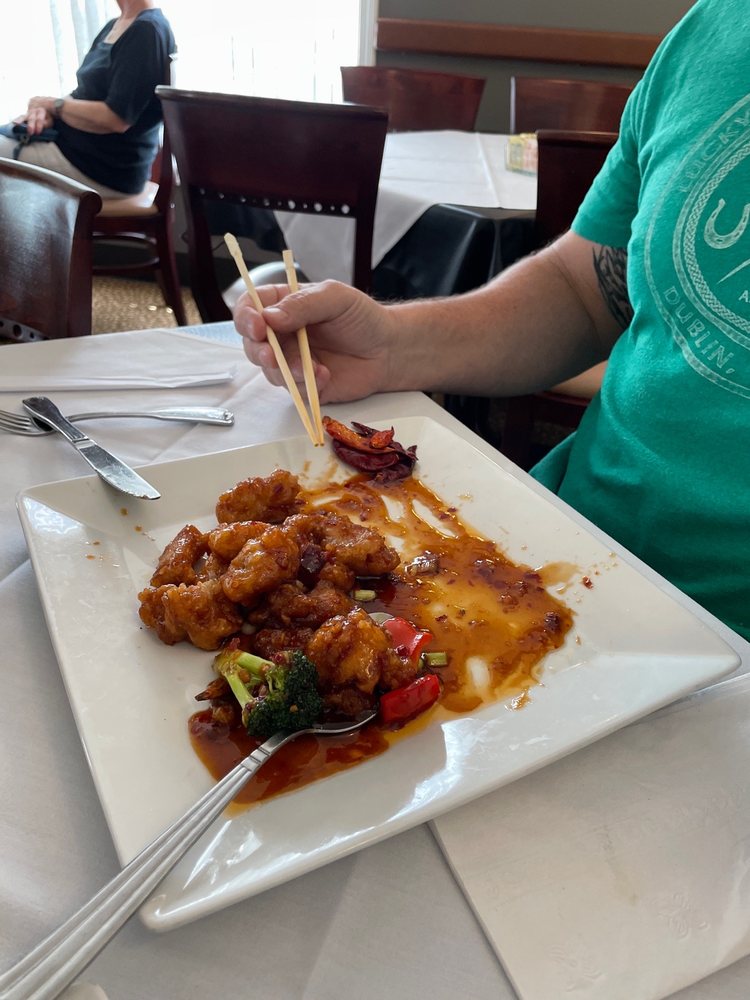 CHEN YANG LI Updated November 2024 18 Photos & 124 Reviews 124 S