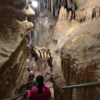 Crystal Onyx Cave - Well lit with LED, safe hand rails and steps - Landmarks & Historical Buildings Near Me - Cave City, Kentucky Crystal Onyx Cave - Well lit with LED, safe hand rails and steps - Landmarks & Historical Buildings Near Me - Cave City, Kentucky