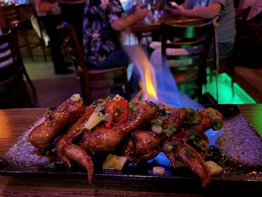Tiki Tom's by null