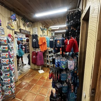 Dilly Dally Gally - Merchandise - Accessories Near Me - Cedar Key, Florida