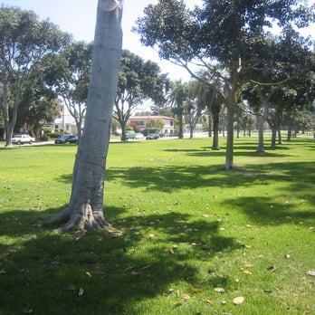 El Prado Park - Parks Near Me - Torrance, California