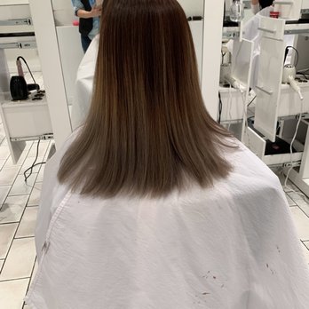 HeadQuarter Salon - Hair Salons Near Me - Chicago, Illinois