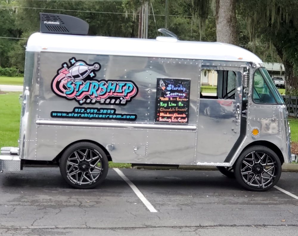 Starship Ice Cream, Savannah Roadtrippers