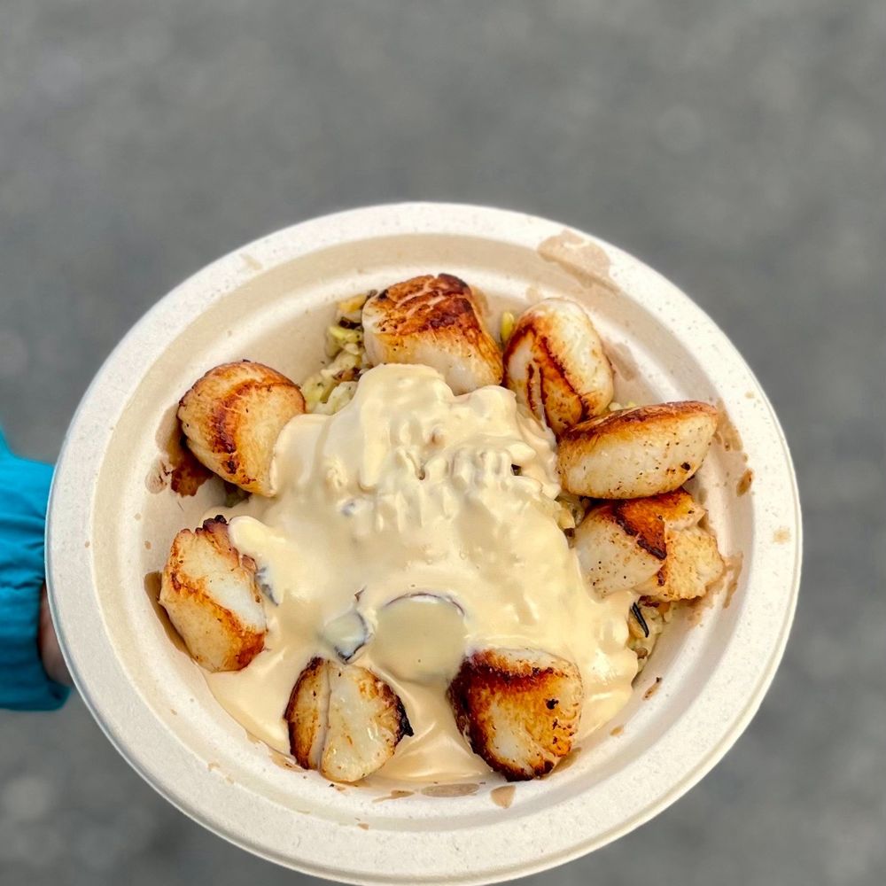 Alaska Weathervane Scallop - Scallops on Rice Pilaf with Marsala Mushroom Sauce (Bowl) - Food Trucks Near Me