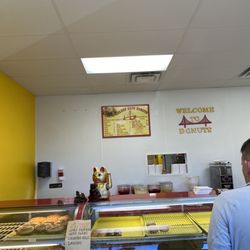 Golden Gate Donuts