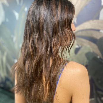 Salon Drew - Hair Salons Near Me - Long Beach, California