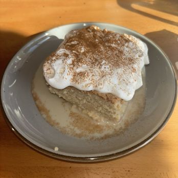 Rica Arepa - Tres leches cake - Venezuelan Near Me - Chicago, Illinois Rica Arepa - Tres leches cake - Venezuelan Near Me - Chicago, Illinois