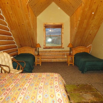 Teton Hostel HideAway B&B - Bed & Breakfast Near Me - Driggs, Idaho Teton Hostel HideAway B&B - Bed & Breakfast Near Me - Driggs, Idaho