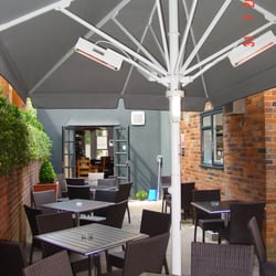 The Sausage Tree - Al fresco dining