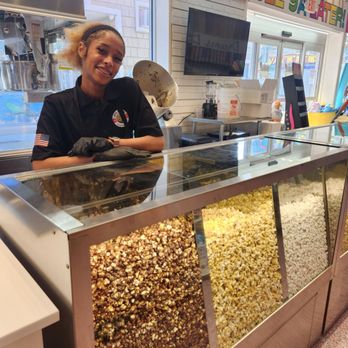 Jilly's Candy Factory - Tammy was a fabulous Salesperson! - Candy Stores Near Me - Ocean City, New Jersey