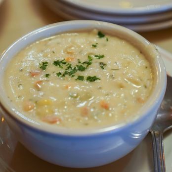 Glacier BrewHouse - alaskan seafood chowder - American Near Me - Anchorage, Alaska Glacier BrewHouse - alaskan seafood chowder - American Near Me - Anchorage, Alaska
