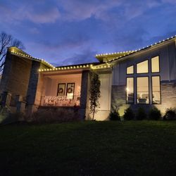 S.P.W Pressure Washing - Christmas Light Installation.
Warm White Light.
Holiday Lighting.