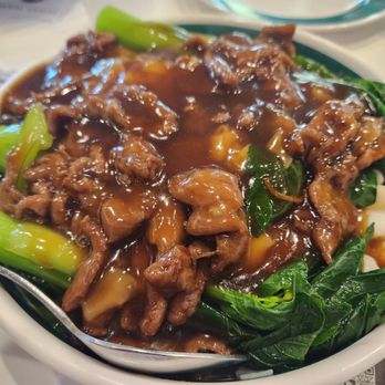 Hong Kong Cafe - Beef Chow Fun w/ gravy - Hong Kong Style Cafe Near Me - Walnut, California Hong Kong Cafe - Beef Chow Fun w/ gravy - Hong Kong Style Cafe Near Me - Walnut, California