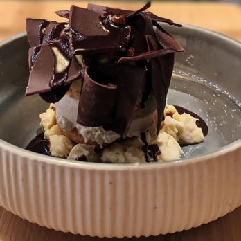 Olili - Desserts Near Me - Honolulu, Hawaii