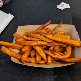 Gil's Broiler & Manske Roll Bakery - Sweet potato fries, they're excellent! - Burgers Near Me - San Marcos, Texas Gil's Broiler & Manske Roll Bakery - Sweet potato fries, they're excellent! - Burgers Near Me - San Marcos, Texas