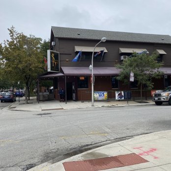 Sully's House - Sports Bars Near Me - Chicago, Illinois