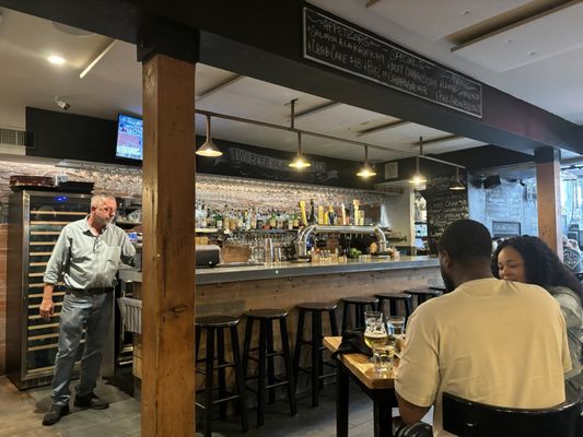 Brussels Bistro by null