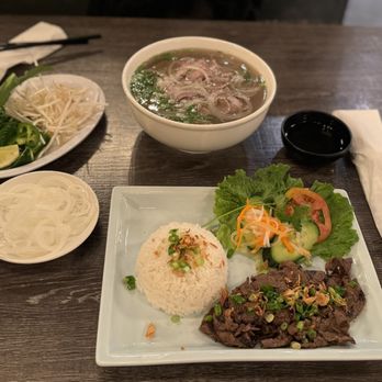 Carrot & Daikon Banh Mi - # 11 Large Pho w Extra Meat & # 2c Rice Plate w Grilled Beef 11.15.24 - Vietnamese Near Me - Placentia, California