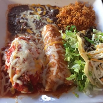 Sonrisa Grill - Chile relleno, shredded beef enchilada and a Carne asada taco all freshly made. Some of the most legit food you could eat - Mexican Near Me - Henderson, Nevada