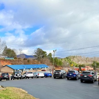 Local Auto Sales & Consignments - Used Car Dealers Near Me - Candler, North Carolina Local Auto Sales & Consignments - Used Car Dealers Near Me - Candler, North Carolina