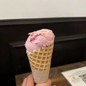 Brooker’s Founding Flavors Ice Cream - Strawberry in a vanilla cone - Ice Cream & Frozen Yogurt Near Me - Provo, Utah